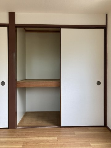 ハイツ三田の収納