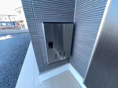 【その他】 | グランソレイユ | 宅配ボックス