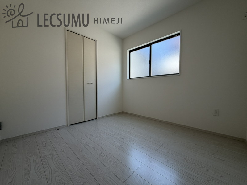 姫路市広畑区才2期/新築戸建の洋室
