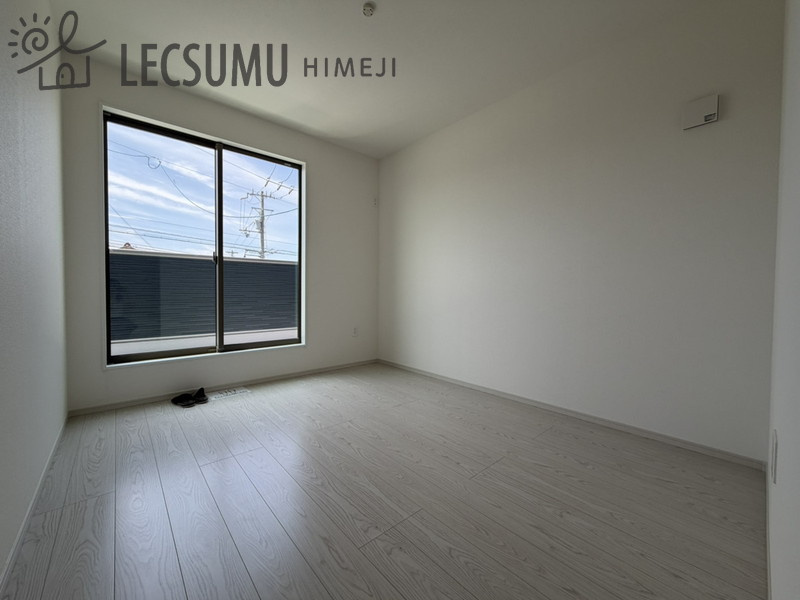 姫路市広畑区才2期/新築戸建の寝室