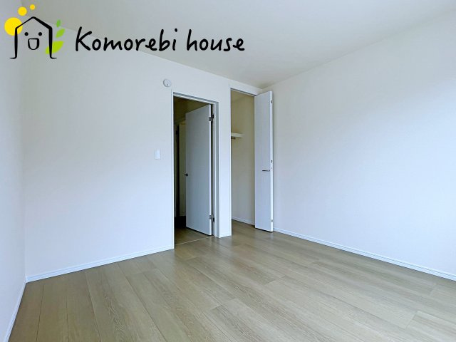 伊奈町栄1丁目46番　新築一戸建て　ハートフルタウン　Ｂの洋室|26.5.28　撮影済み