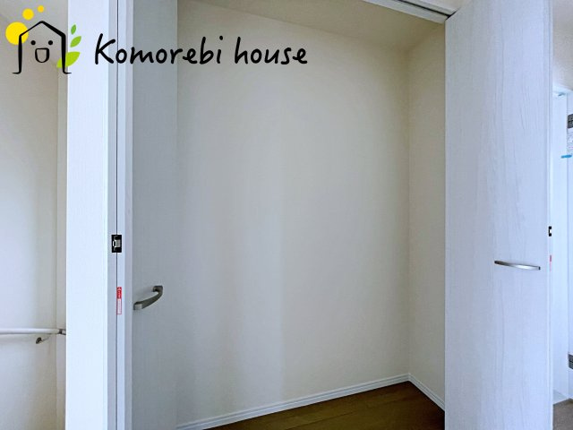 伊奈町栄1丁目46番　新築一戸建て　ハートフルタウン　Ｂの収納|26.5.28　撮影済み