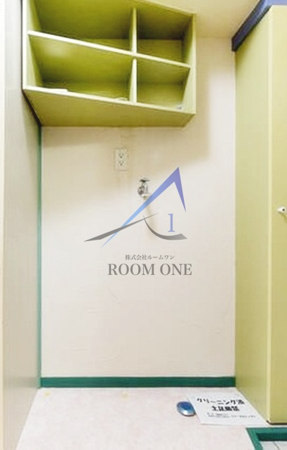 シャンブルドット二子玉川の設備|洗濯機置場です。