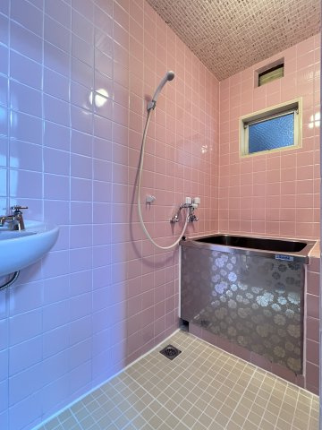 松栄ハイツの浴室