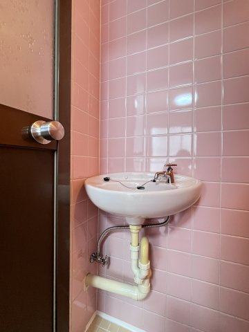 松栄ハイツの洗面所