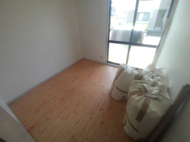 ユードミールの洋室