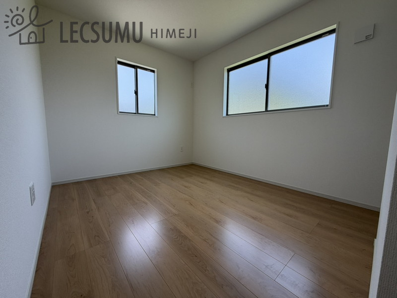 姫路市広畑区才2期/新築戸建の洋室