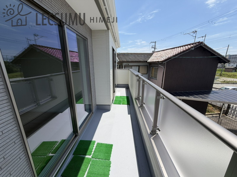 姫路市広畑区才2期/新築戸建のバルコニー