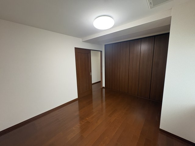 第二東商センター１号館の洋室