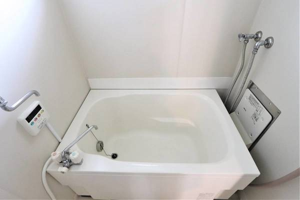 ビレッジハウス檜原2号棟の浴室|ビレッジハウスの同一物件・同一タイプの間取りの写真です