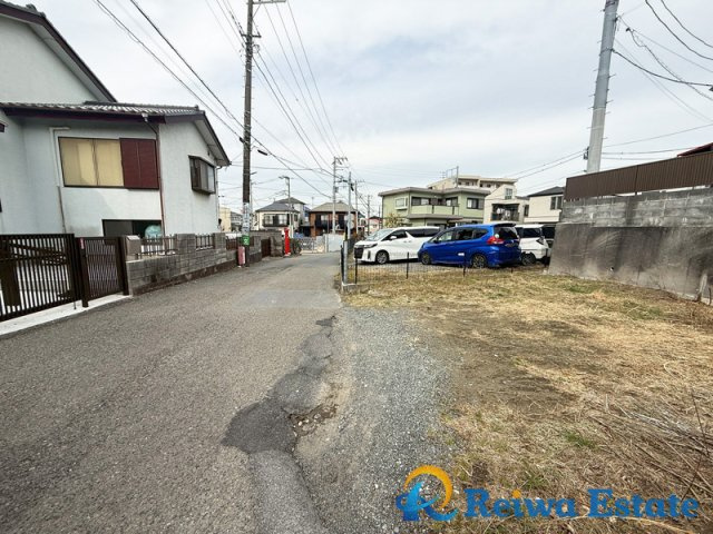 売地　茅ヶ崎市松林1丁目の前面道路含む現地写真