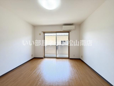 【内装】 | グレーシア高橋