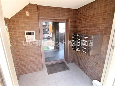 【エントランス】 | グレーシア高橋