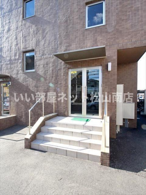 【エントランス】 | グレーシア高橋