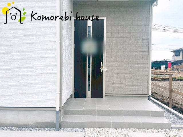 伊奈町栄1丁目46番　新築一戸建て　ハートフルタウン　Eの玄関|玄関です