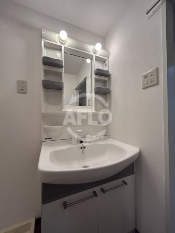 グレイス谷川の独立洗面台|グレイス谷川　洗面台