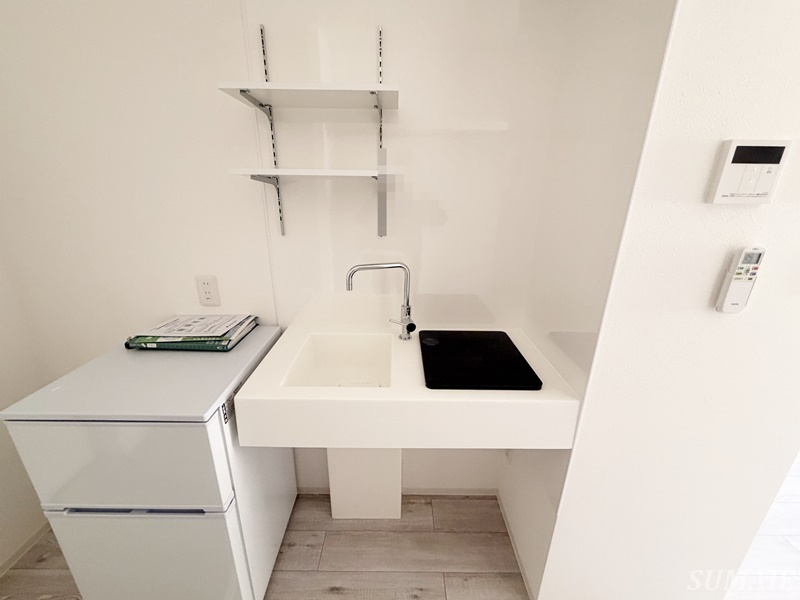 レピュア王子神谷レジデンスⅡのキッチン|白基調のキッチンです☆