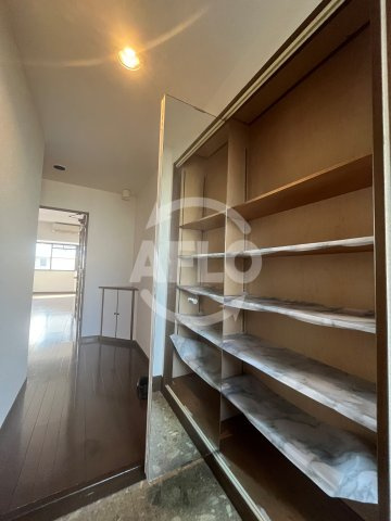 マンシオン・タイラの収納|マンシオン・タイラ　シューズボックス