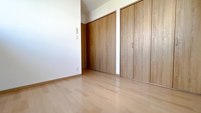 サンフラワーの洋室