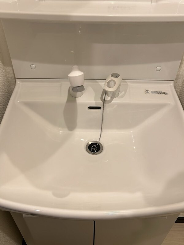 Birdlandの独立洗面台