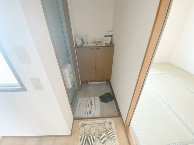 サニーホームズオザキの玄関