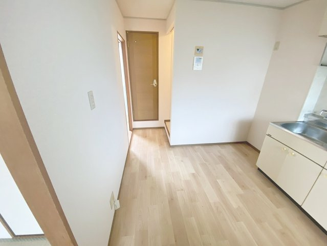 サニーホームズオザキの内装