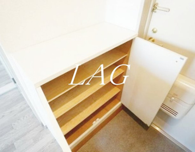 【玄関】 | パル東林間 | 玄関です。