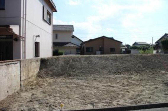 知多市つつじが丘３丁目　Ｂ区画　売り土地