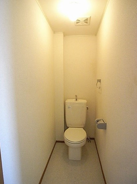 プロヴァンス（コーポ）のトイレ