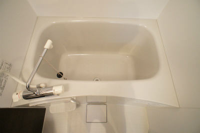 リブリ・MARSⅡの浴室