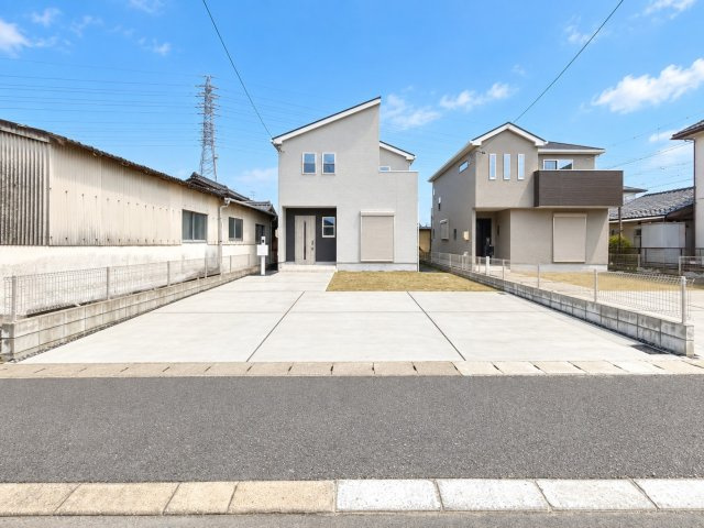 ファーストタウン　一宮市大和町福森第1　全2区画分譲の駐車場|■駐車場　■ヤマダ不動産　株式会社リライフ　
■夢のマイホーム購入をフルサポートします！