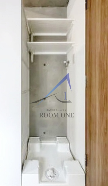 Fr.imp門前仲町の設備|洗濯機置き場です。