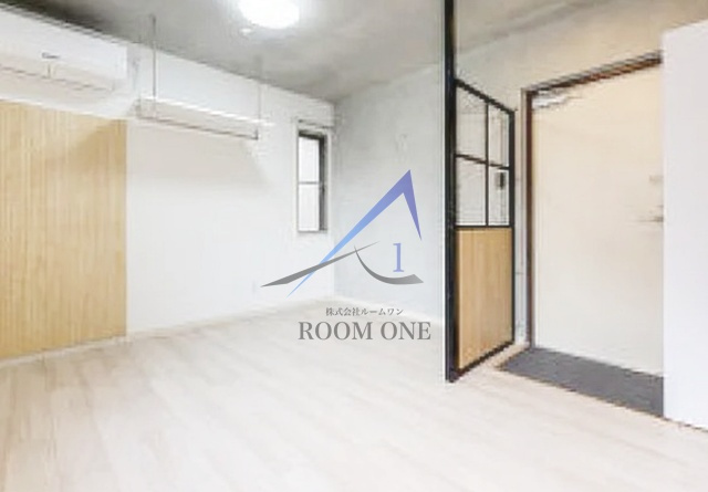 Fr.imp門前仲町の居間・リビング|洋室のお部屋です。