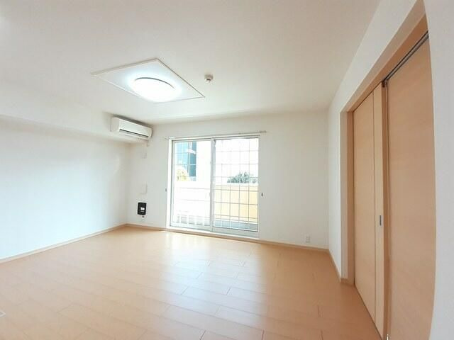 メゾン・ド・ブランの居間・リビング