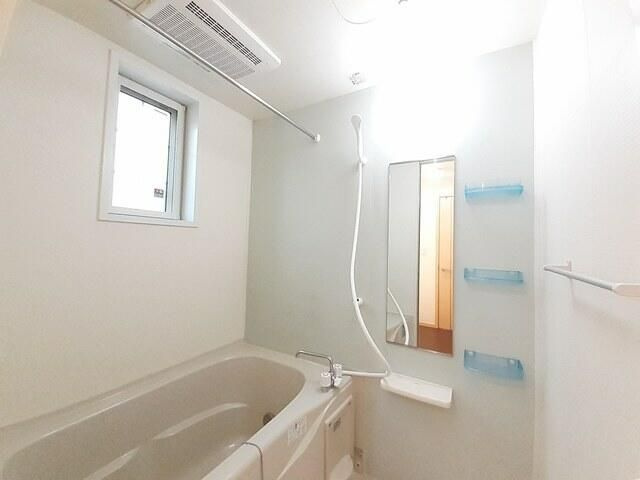 メゾン・ド・ブランの浴室