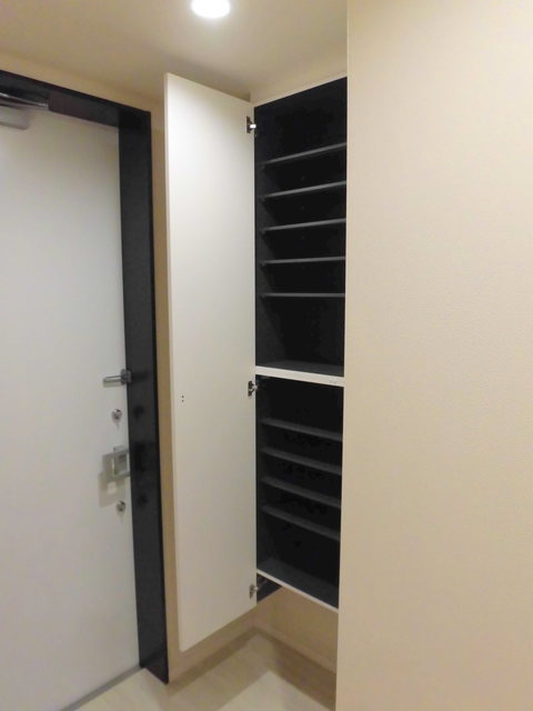 ＫＩＮＥＹＡのその他|シューズボックス　たくさん収納できます