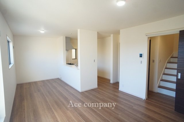 【居間・リビング】 | 東大阪市大蓮北4丁目　【3号棟/全5棟】 | 【LDK：16帖】