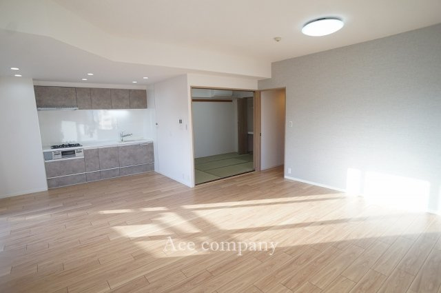 【居間・リビング】の画像