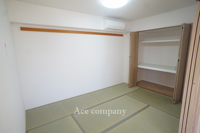 【寝室】 | ラフェスト天王寺東 | 【和室6帖】押し入れ完備です♪