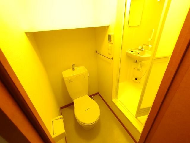 レオパレスウインドワードのトイレ