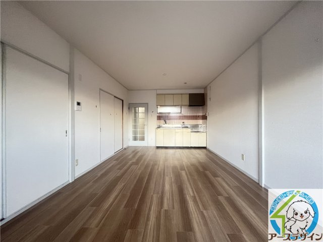 サングレイス西明石の居間・リビング|※類似部屋