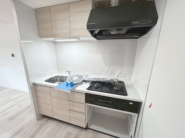 厚木市下荻野のアパートのキッチン|同施工物件