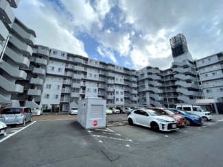 【駐車場】 | サンヴェール太秦 | 空き状況は要確認