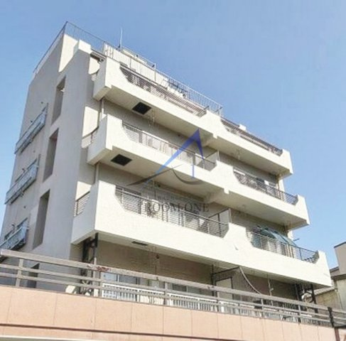 Ｒｏｉｙａｌ　Ｃｉｔｙ　Ｈｉｌｌｓ