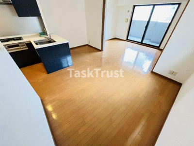 【居間・リビング】 | リーガル西天満III