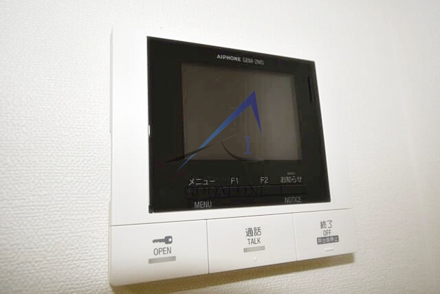 プラティーク王子のセキュリティ|モニター付きインターホンです。