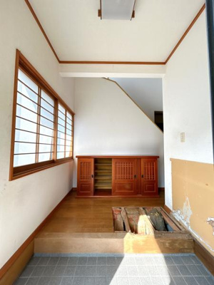 【玄関】 | 岩国市玖珂町阿山戸建