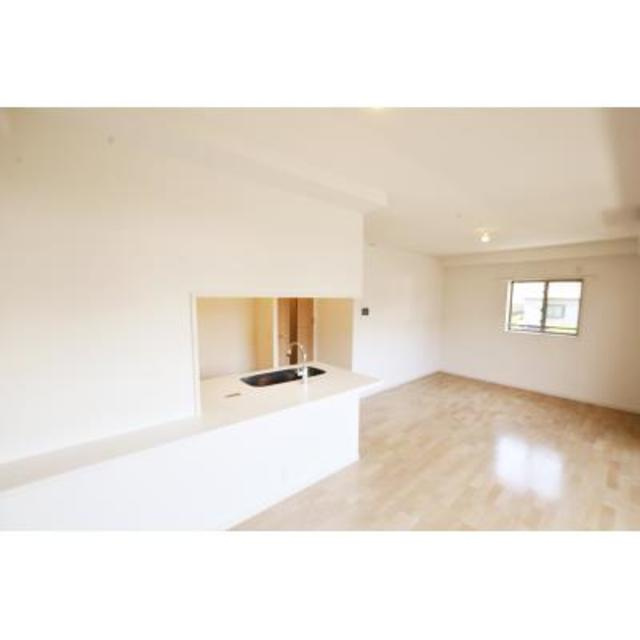 アデグランツ藤が丘の居間・リビング|※写真は同タイプ住戸です。