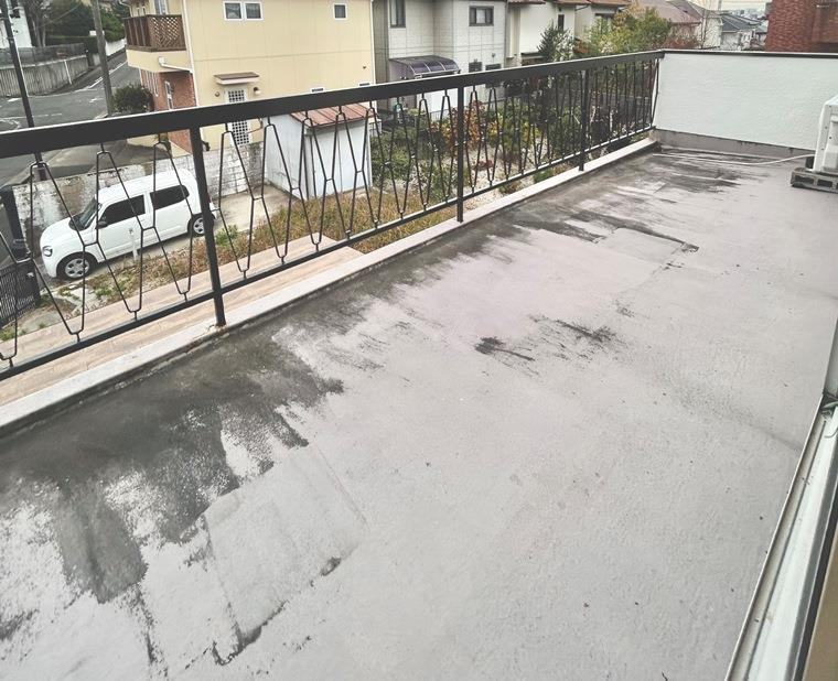 極楽２丁目戸建のバルコニー|バルコニーがあります