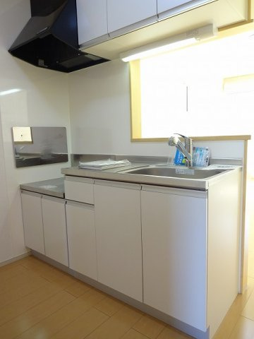 ジュネス桃山のキッチン|お料理しやすいキッチンです